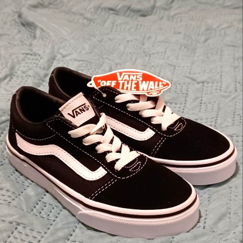 NWT VANS 2Y